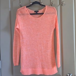 Gap sweater